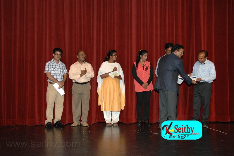 Jaffna-Hindu121013Toronto (75).jpg